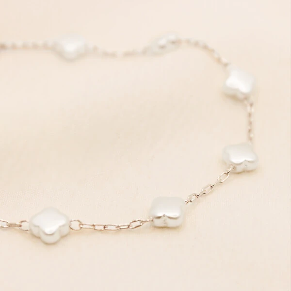 Pulseira Lumi Mini Trevos Pérolas