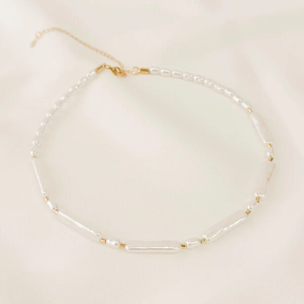 Choker Brades Pérolas de Água Doce e Biwa Sintético