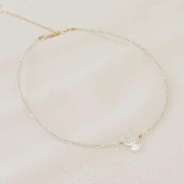 Choker Luma Madre Pérola Micro Pérolas e Pomba da Paz