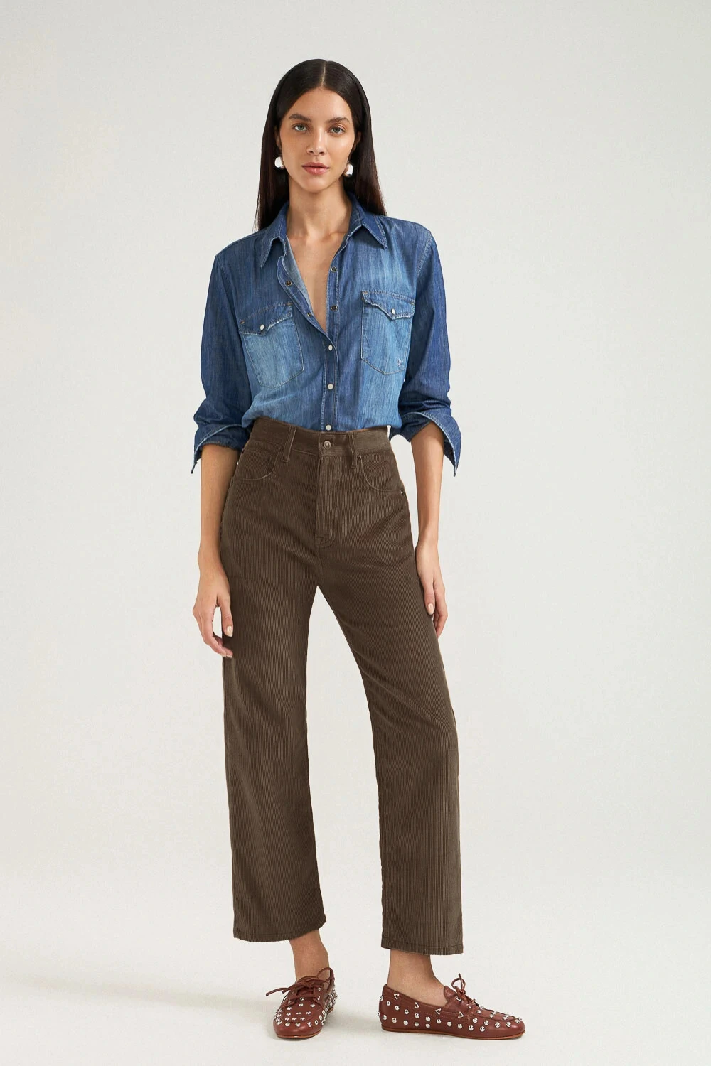 FotoCalça Wide Leg Cropped Veludo