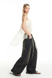Calça perna ampla balloon jeans