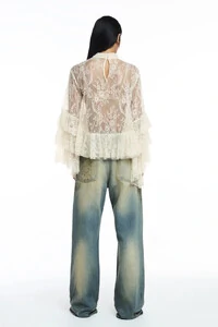 Calça Jeans perna reta manchada