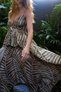 Vestido Ponta Veronica Zebra