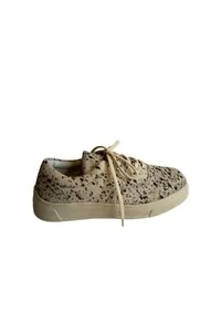 Sneaker Essencial Botik