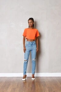 Cropped c/ detalhe de cristais