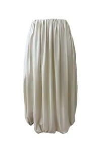 Saia Drape
