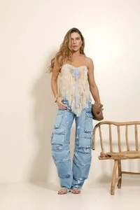 Regata chiffon floral com renda