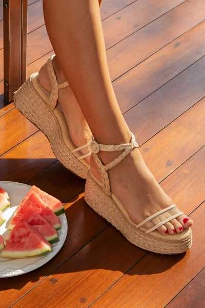 Foto Sandália Flatform Tule