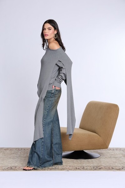 FotoBlusa Tricot Com Faixa Solta Botik Marrom Uni