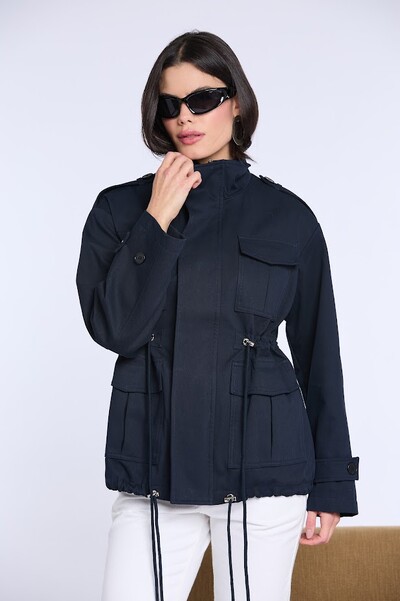 Foto Parka Sarja Militar