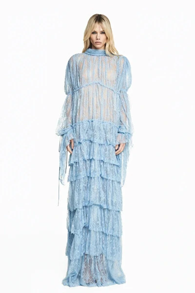 Foto Vestido Longo Babados Manga Longa Gola Alta Renda