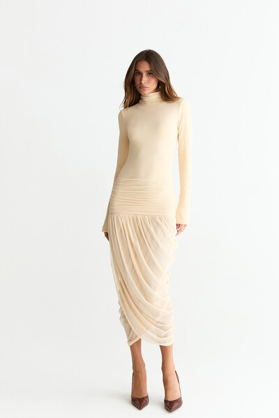 Foto Vestido Tule Vitória