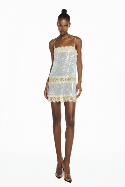 Foto Vestido Curto Paetê Azul Renda Bege