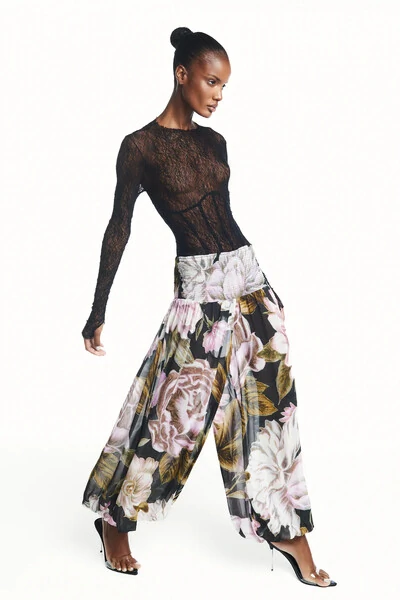 FotoCalça pala e punho lastex floral estampado
