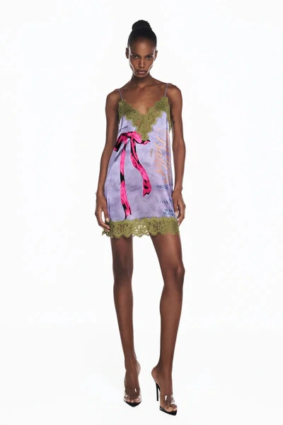 Foto Vestido Curto Cetim Ballet Laço Estampado