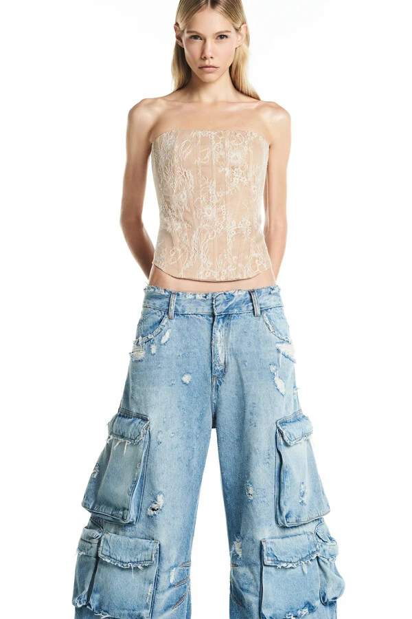 Calça Jeans múltiplos bolsos