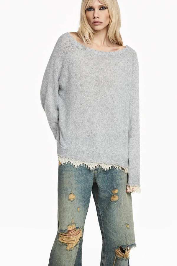 Blusa Tricot Cinza Renda Barra Cinza