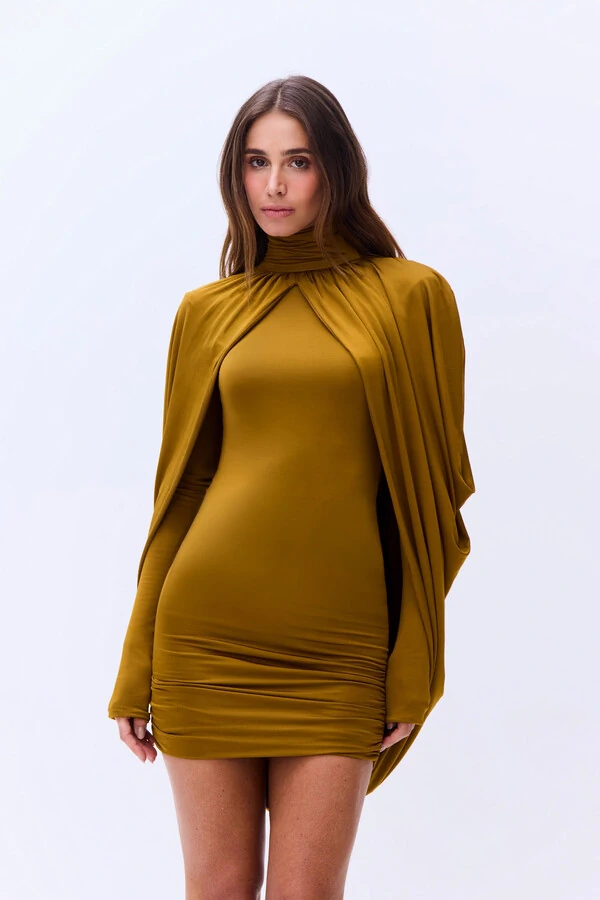 Vestido Com Capa Tule Hellen