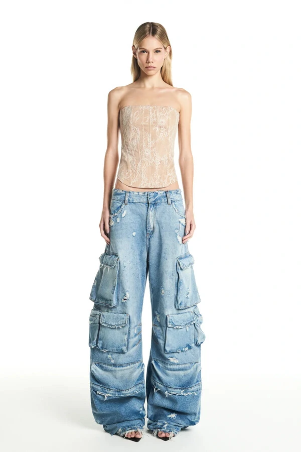 Calça Jeans múltiplos bolsos