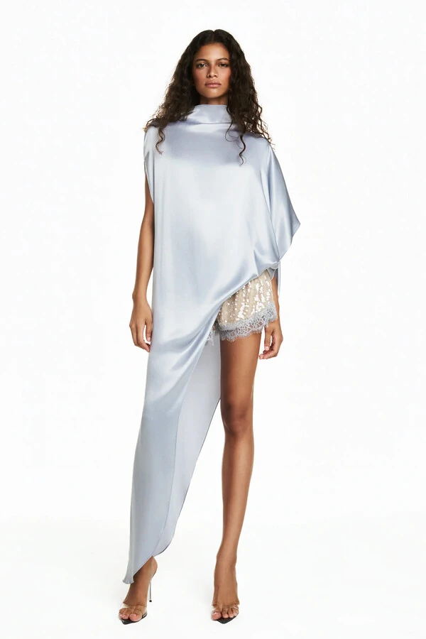 Blusa Kaftan Assimétrica Cetim Azul Claro P