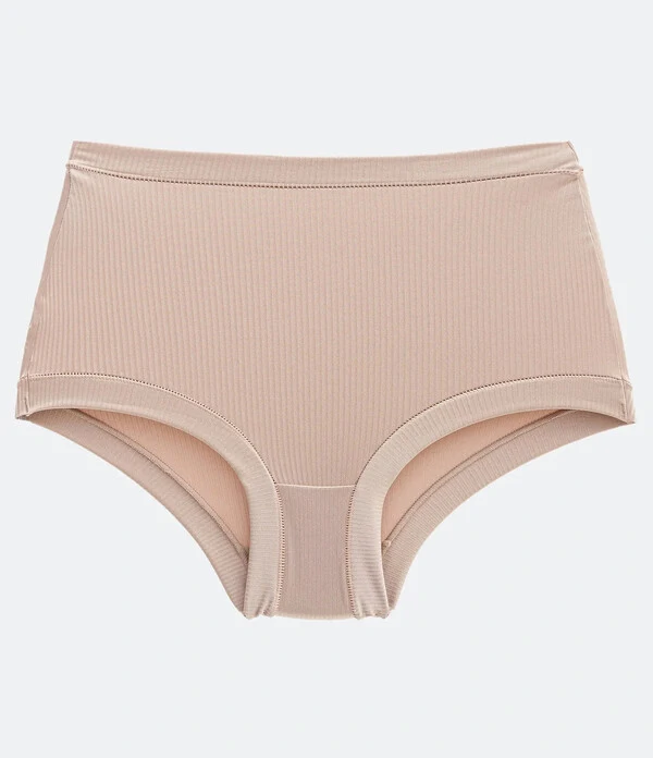 Hot Pants Ammi