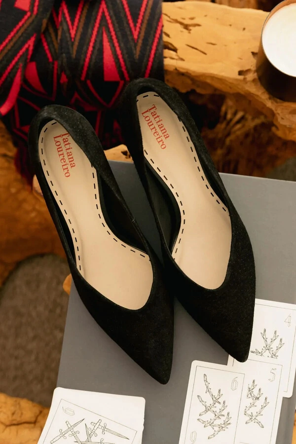 Scarpin Anabela Decote V