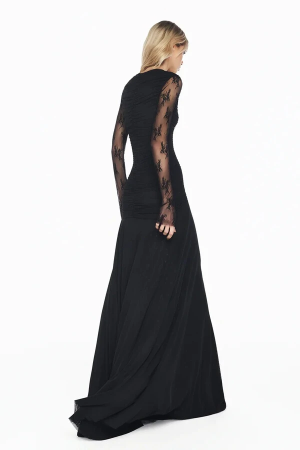 Vestido Longo Manga Longa Renda Corpo Drapeado Tule