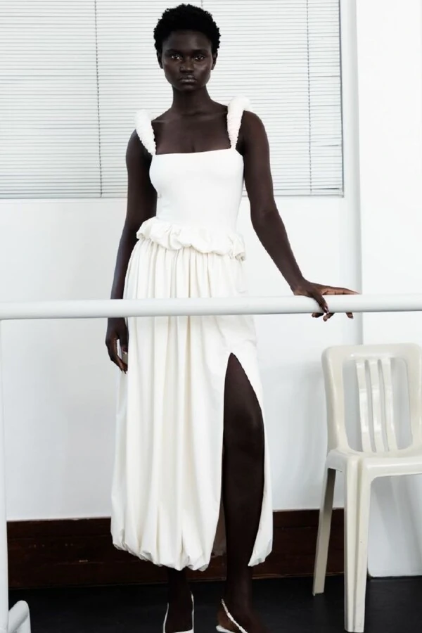 Saia Drape