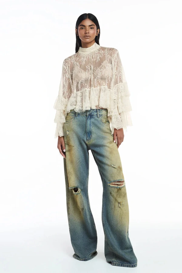 Calça Jeans perna reta manchada