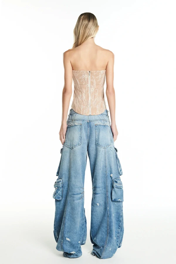 Calça Jeans múltiplos bolsos
