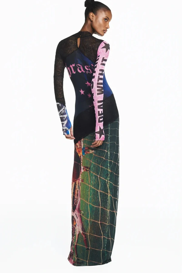 Vestido Longo Manga Longa Gola Alta Tule E Renda Brasil