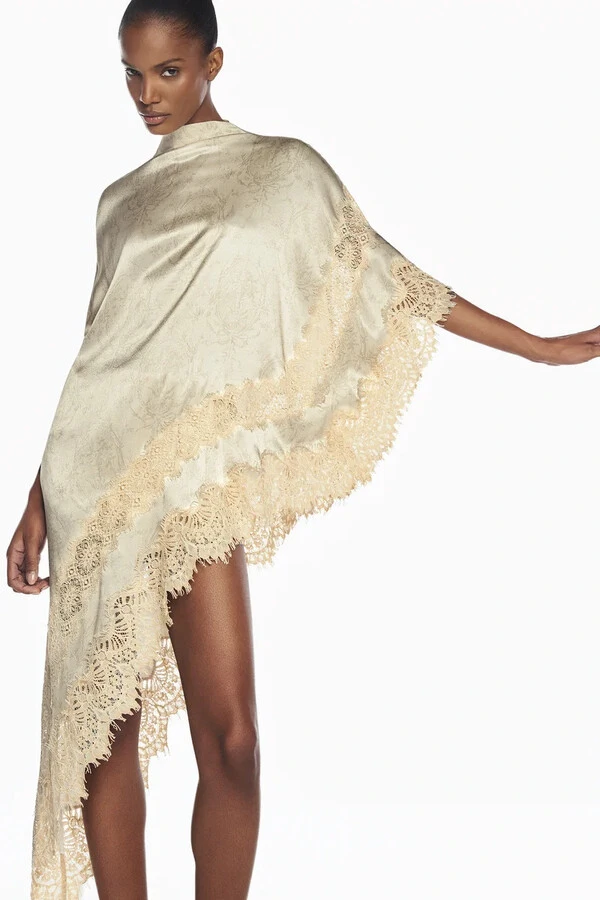 Blusa Kaftan Assimétrica Cetim Laço Renda Bege
