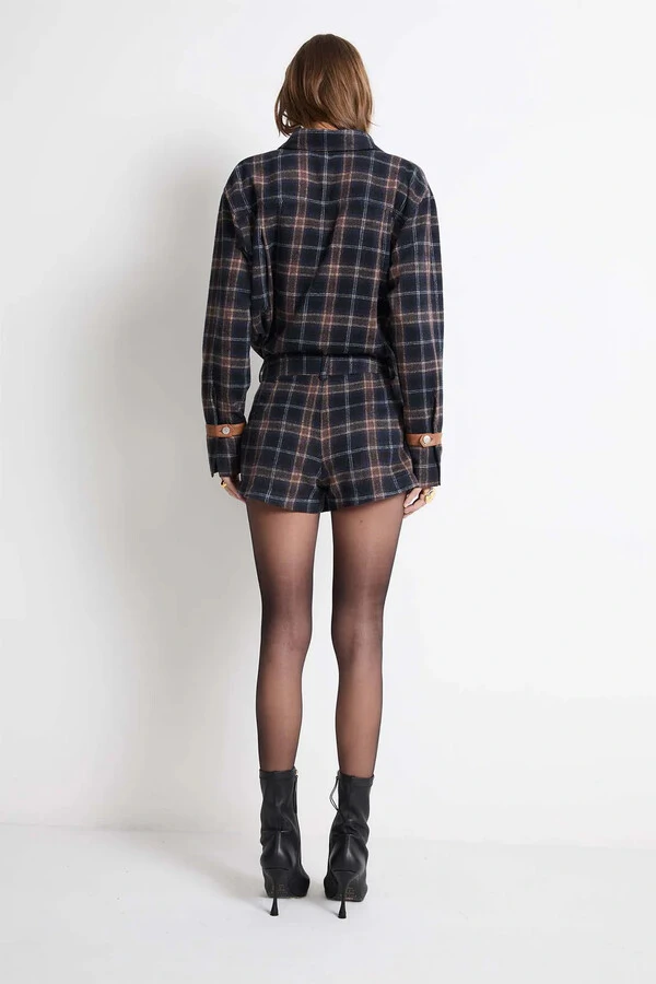 Shorts Saia Xadrez Wool Detalhe Couro Xadrez