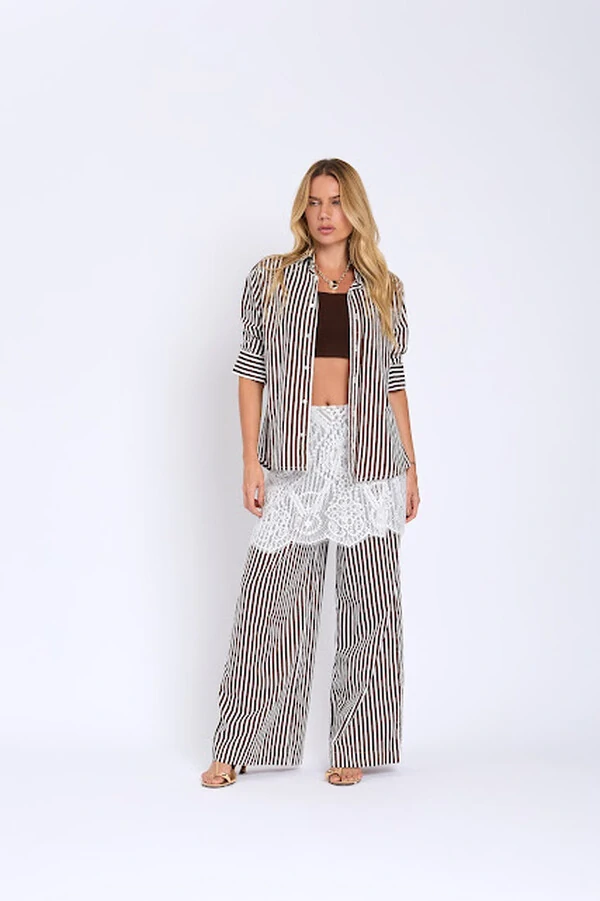 Saia curta renda Botik