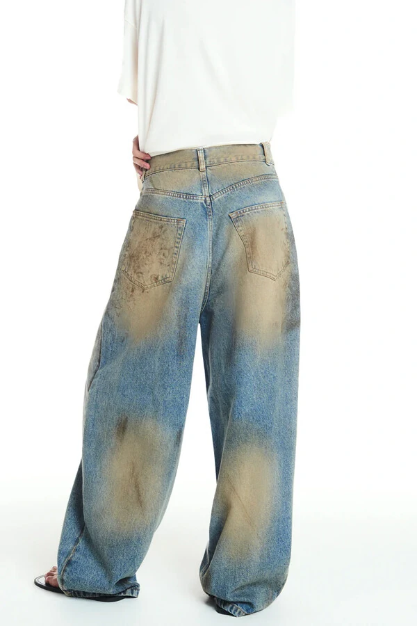 Calça Jeans ballon manchada