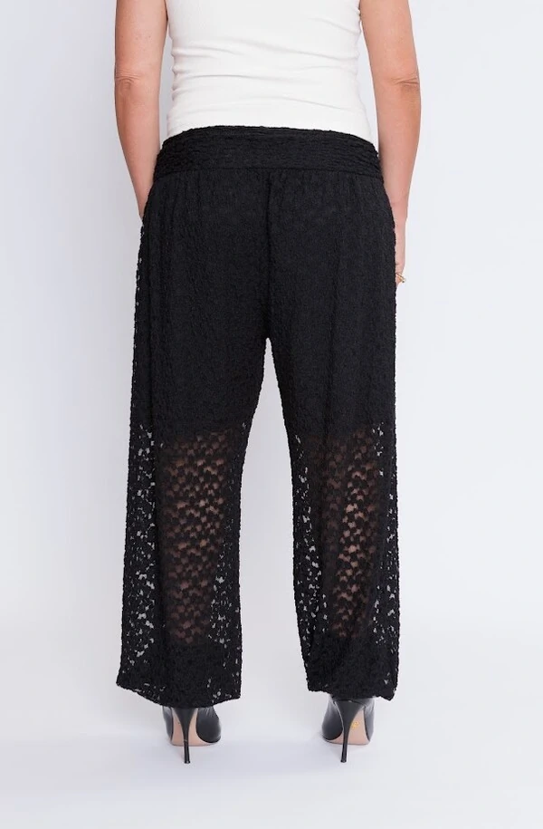 Calça Renda Aladim Botik