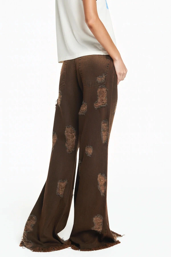 Calça jeans flare rasgos