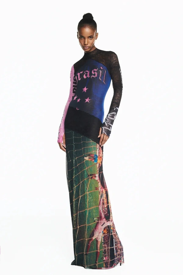 Vestido Longo Manga Longa Gola Alta Tule E Renda Brasil