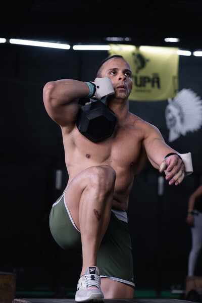 FotoBermuda Retrô Verde Militar e Cinza