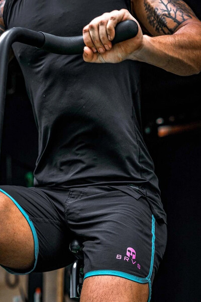 FotoBermuda Retrô Preta Rosa e Azul