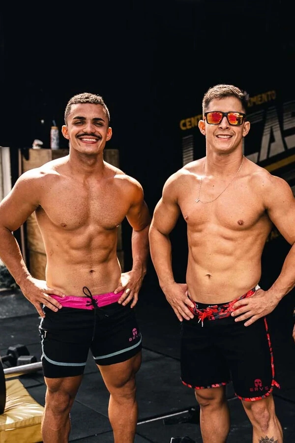 Bermuda Retrô Preta Rosa e Azul