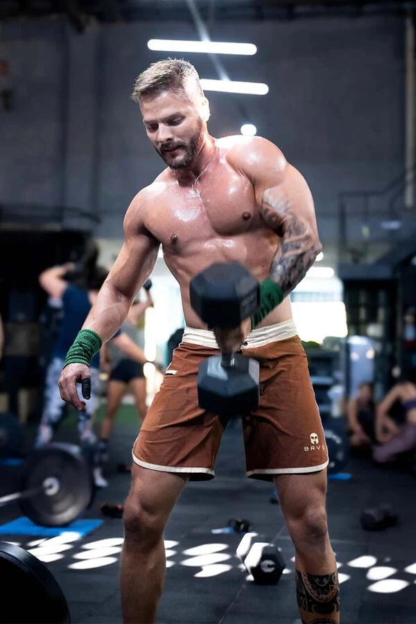 Bermuda Retrô Marrom e Off White