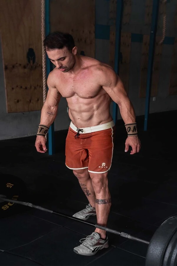 Bermuda Retrô Marrom e Off White