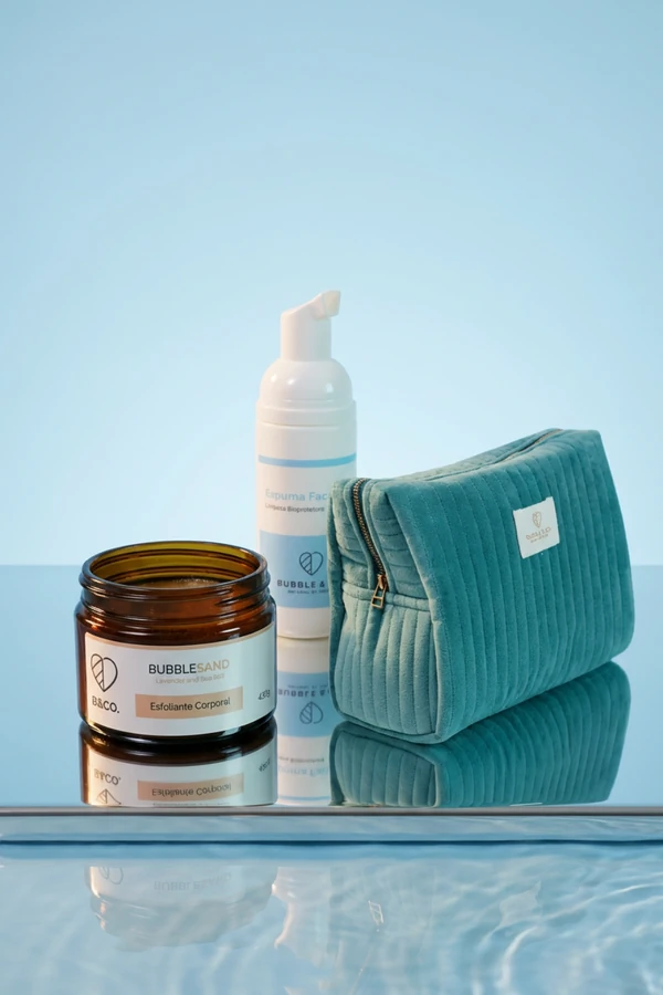 Espuma Facial + Esfoliante + Necessaire