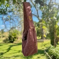 Sling Corações Marsala