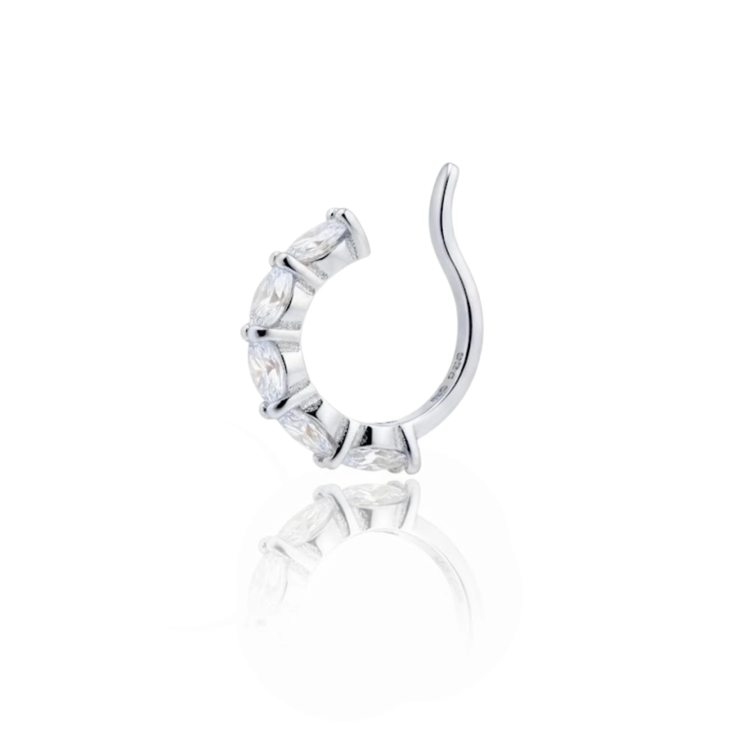 FotoFake Piercing Ice Moissanite