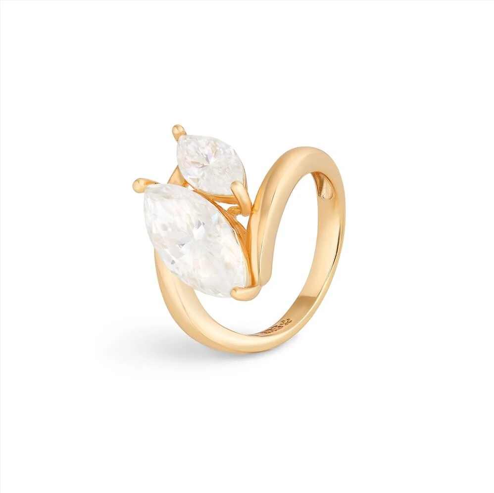 Foto Anel Dourado Prestige Moissanite