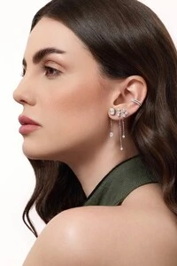 Fake Piercing V Moissanite
