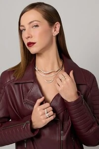 Colar Curve Moissanite