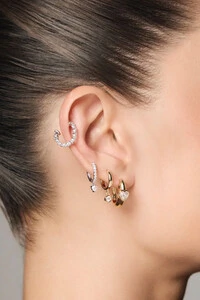 Brinco Argola Tiny Moissanite Dourada